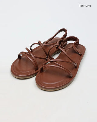 Strap sandals