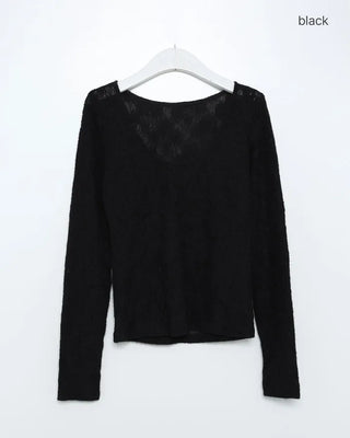 U-neckline floral lace T-shirt