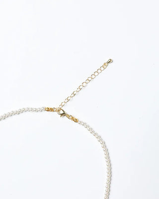 Mini imitation pearl necklace