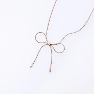 Ribbon necklace