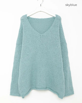 Loose-fit V-neck knit