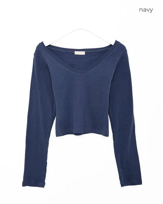 Basic V-neck T-shirt