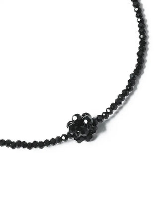 Circle bead necklace