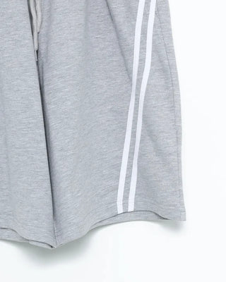 Double-line Bermuda shorts