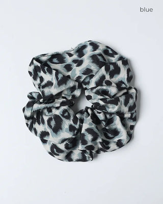Leopard scrunchie