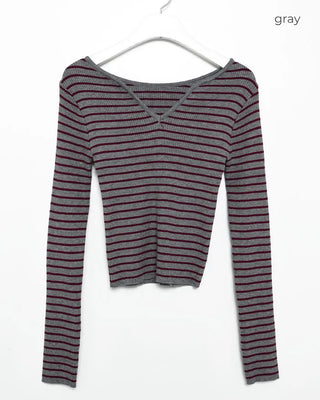 Keyhole neckline striped long-sleeve knit