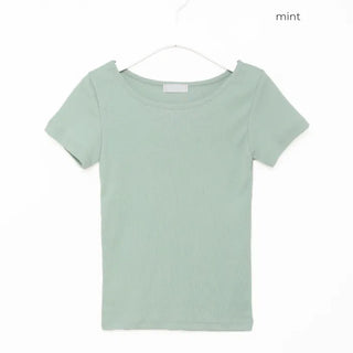 Basic slim short-sleeved T-shirt