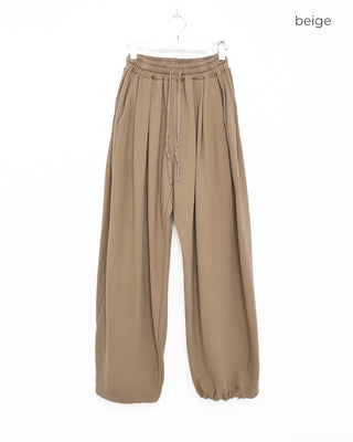 Back embroidered sweatpants