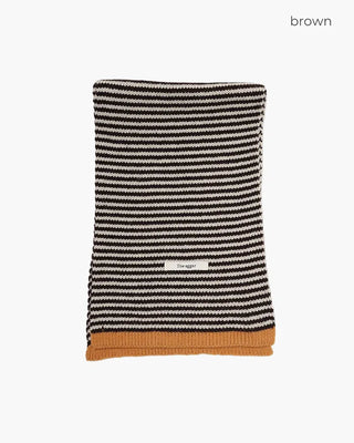 Bordered two-tone scarf