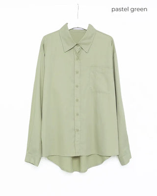 Patch bust pocket round hem shirt
