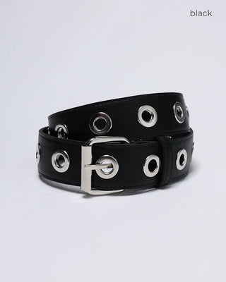 Simple eyelet belt