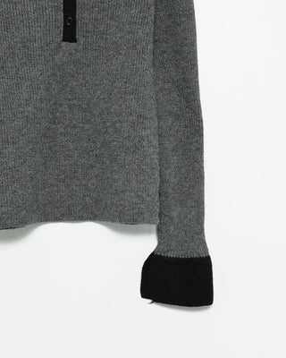 Two-tone knit