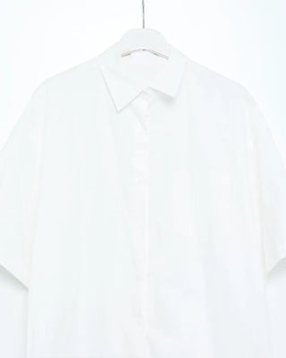 One-pocket half shirt