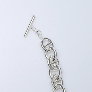 Button-shaped bracelet