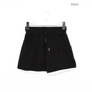 Lace short sweatpants