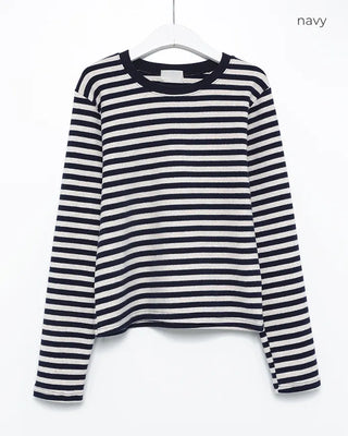 Striped semi-cropped long-sleeve T-shirt
