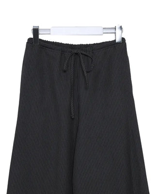 String stripe pants