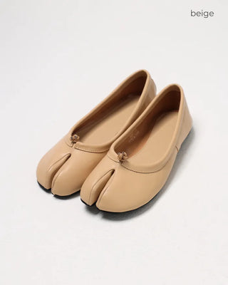 Tabipoint flat shoes