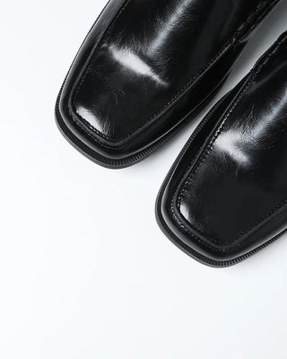 Basic square-toe loafers