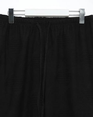 Big Pattern Dot Frill Hem Half Pants