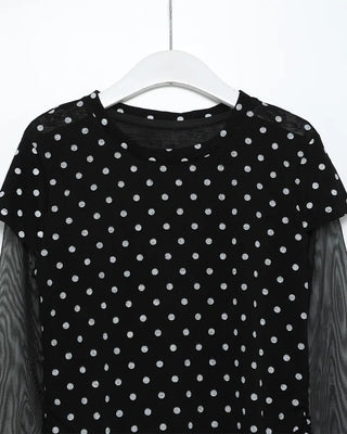 Dot lace layered short-sleeved T-shirt