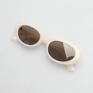 Round-shaped sunglasses