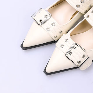 Belted pointed flat shoes