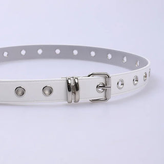 Eyelet belt