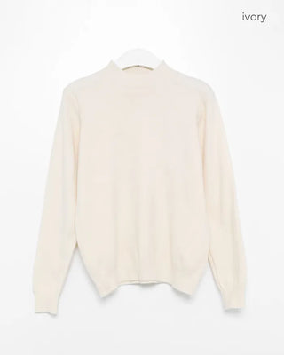 Basic high-neck knit