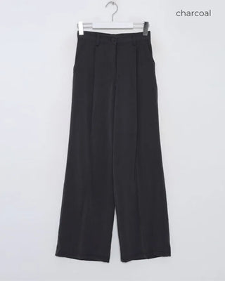 Pintuck Simple Slacks