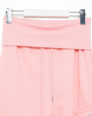 Wide-waist pocket Bermuda shorts