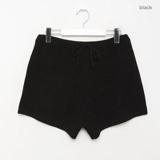 Knit shorts