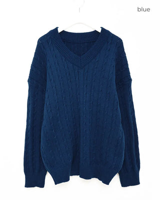 V-neck Loose Fit Cable Knit