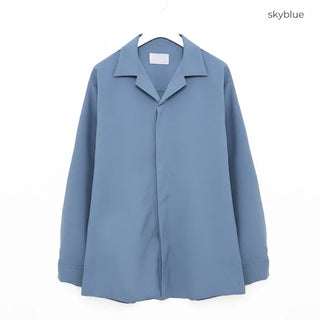 Hidden button open collar shirt