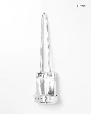 Belt bucket bag