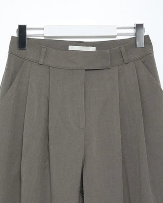 Two-pleat wide slacks