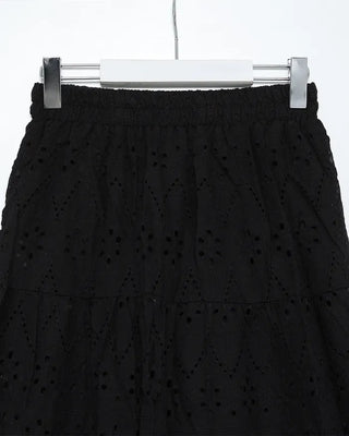 Perforated lace long skirt