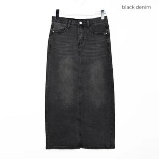 Back-slit denim long skirt