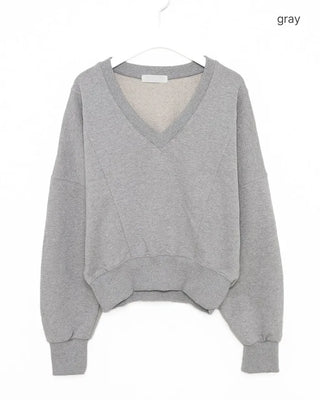 V-neck oversized sweatshirt