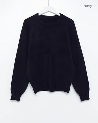 Round neck ribbed raspberry shoulder knit