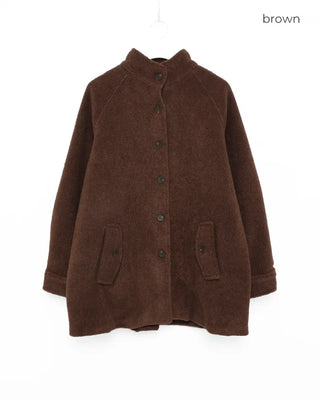 Back-slit half coat