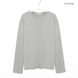 Basic long-sleeve T-shirt