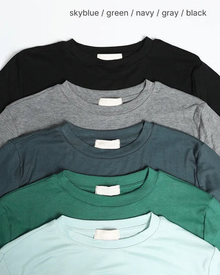 Color-layered long-sleeve T-shirt