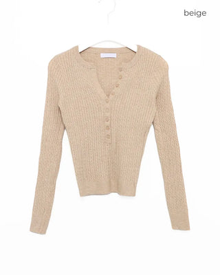 V-neck button cable slim long-sleeve knit