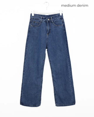 Basic straight-leg denim