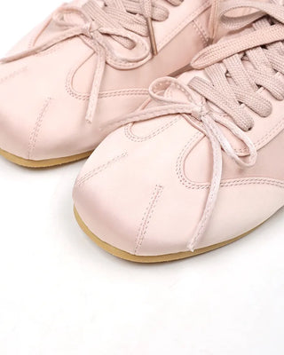 Ribbon sneakers