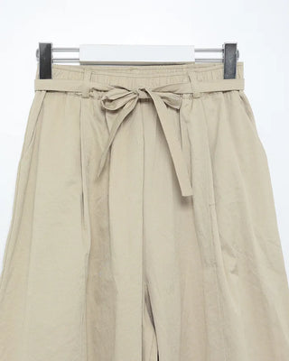 Wide cotton pants with waist belt
