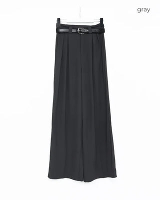 Wide pintuck belted slacks