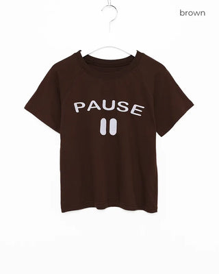 PAUSE Patch Semi-Cropped Half T-Shirt
