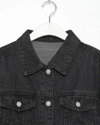 Crop-fit denim jacket